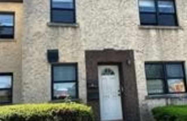 256-04 Hillside Avenue photos photos