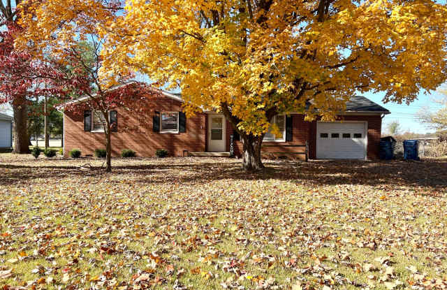 Updated 3 Bedroom, 1.5 Bath Home with Fenced Yard & Attached Garage! photos photos