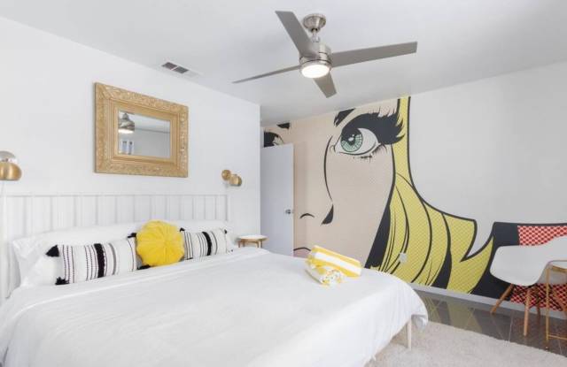 Pop Art Paradise- Pool, Spa, and Great Views Gallery 3
