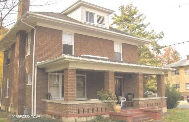 4 Bedroom 1 Bath House photos photos
