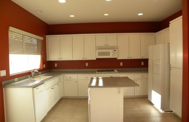 2759 Fort Myer Avenue - 2759 Fort Myer Avenue, Henderson, NV 89052