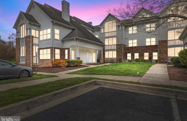 6520 LAKE PARK DR #301 - 6520 Lake Park Drive, Greenbelt, MD 20770