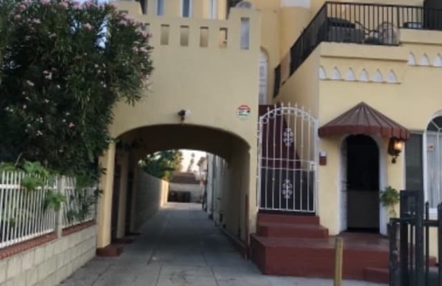 4542 St. Elmo Dr. - 4542 Saint Elmo Drive, Los Angeles, CA 90019