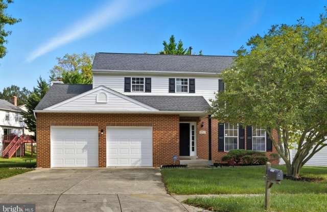 10304 SEA PINES DRIVE - 10304 Sea Pines Drive, Lake Arbor, MD 20721