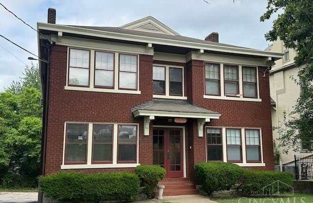 2635 Highland Avenue photos photos