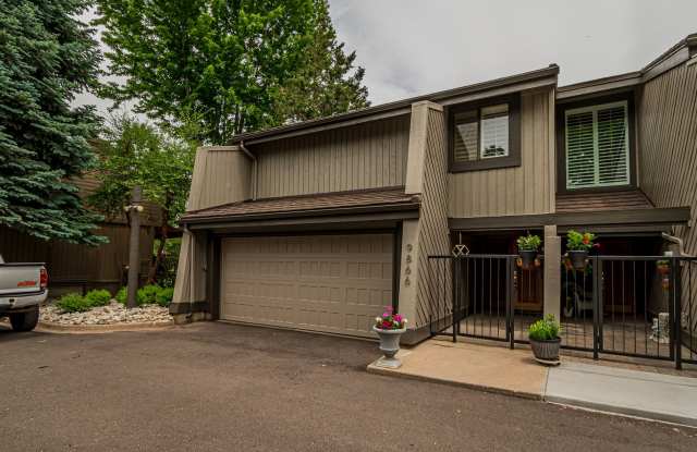 3BD, 2.5BA Arapahoe Lake Park Townhome Near DTC photos photos