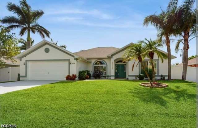 3729 Agualinda Boulevard photos photos