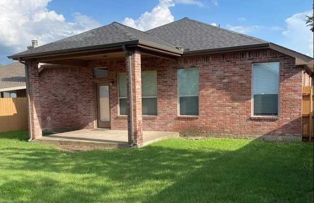 116 Lipan Street Gallery 2