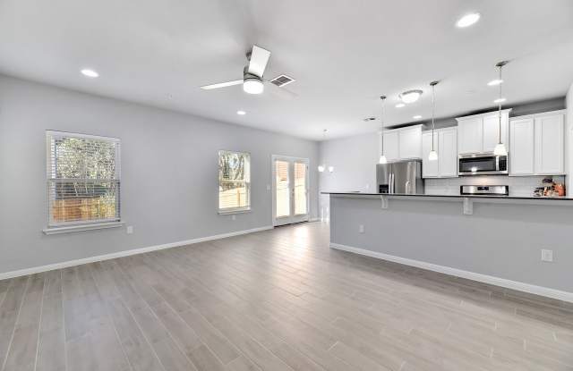 7308 Haggard Drive - 1 Gallery 4
