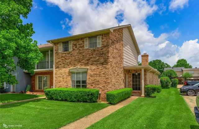 Gorgeous Shreveport Townhome! Gallery 1