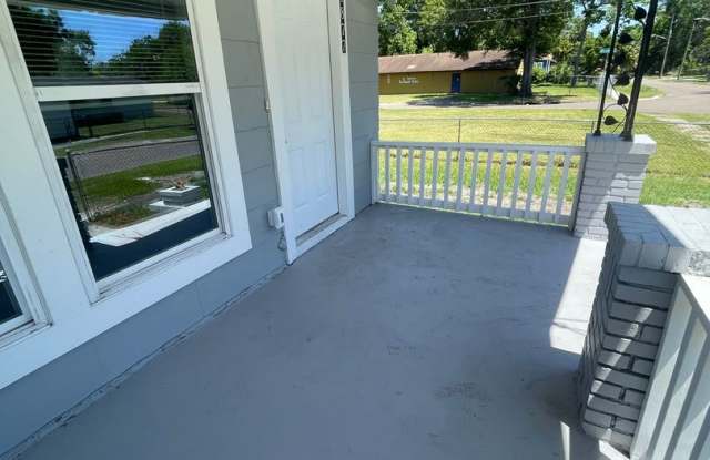 3 Bedroom 2 Bath Single Family home : Available Now! photos photos