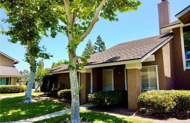 8 Pierre - 8 Pierre, Irvine, CA 92604