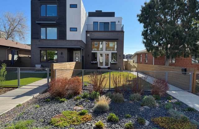 Perfect Sloan Lake Home with all the features and great views photos photos