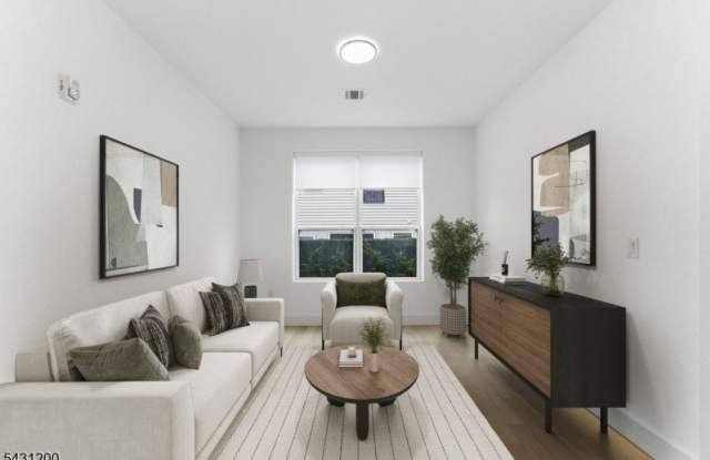 649 38Th St photos photos