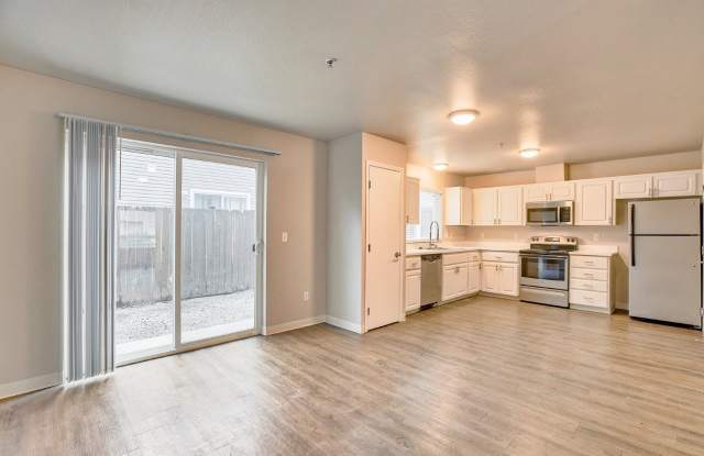 Vanessa View Townhomes Gallery 2