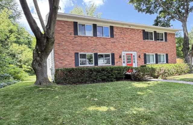6489 Sorby Highway Gallery 2