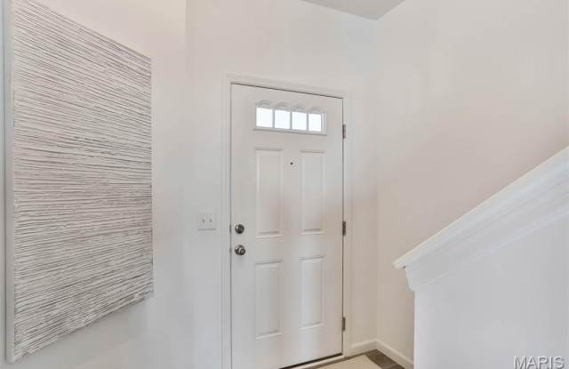 142 Ripple Creek Drive - 142 Ripple Creek Drive, Lake St. Louis, MO 63367