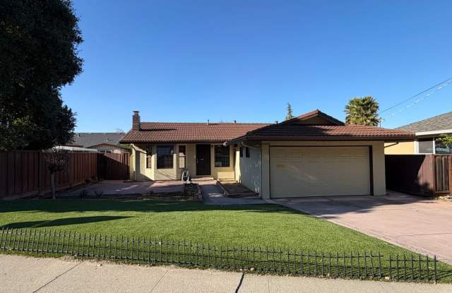 Welcome to this stunning 3 bedroom 2 bathroom home located in Fremont photos photos