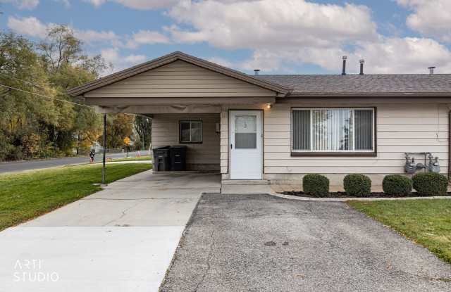 2 Bedroom, 1 Bathroom South Jordan Duplex - 1061 West 10550 South, South Jordan, UT 84095