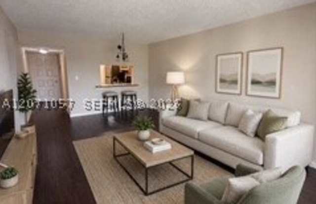 3720 N Pine Island Rd Gallery 1