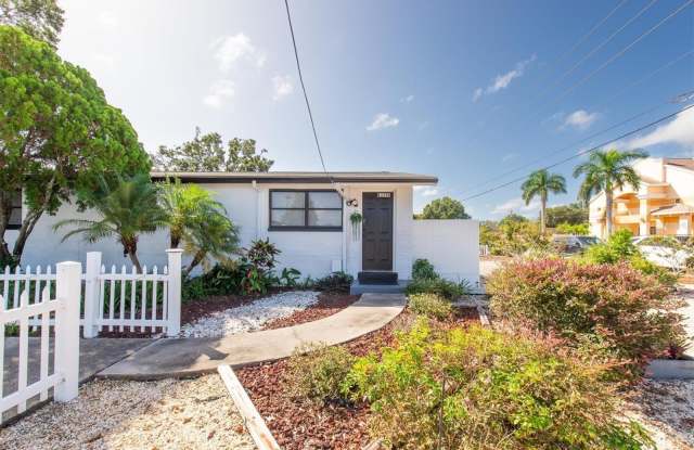 3394 74TH AVENUE N photos photos