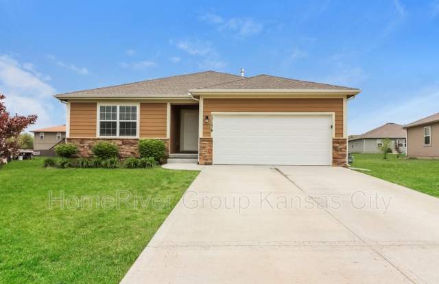 17174 S Pratt St - 17174 Pratt Street, Gardner, KS 66030