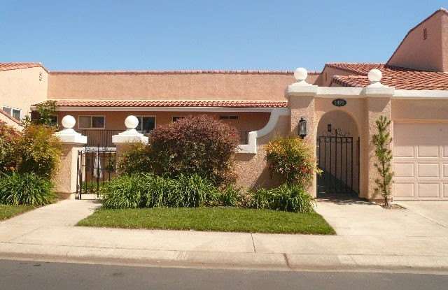 3496 Monte Hermoso - 3496 Monte Hermoso, Laguna Woods, CA 92637