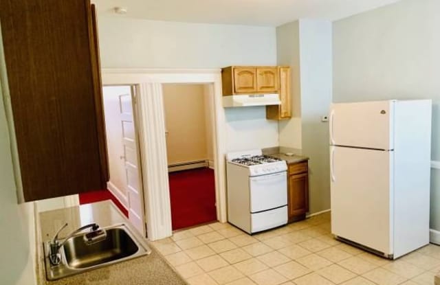 446 Elm St - 446 Elm Street, Kearny, NJ 07032