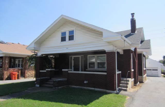 504 E Grand St - 504 East Grand Street, Springfield, MO 65807