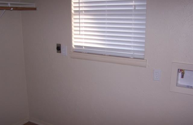 2008 Bradford Drive Gallery 4
