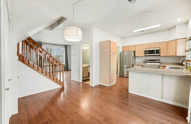 3 Bedroom 2.5 Bathroom is Old Town Arvada photos photos