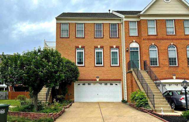 22570 WELBORNE MANOR SQUARE - 22570 Welborne Manor Square, Loudoun Valley Estates, VA 20148