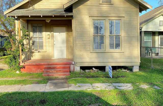2396 St. Anthony, Beaumont, TX 77701 photos photos