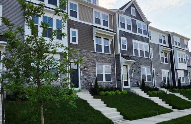 4912 JACKSON VILLAGE Parkway Gallery 2