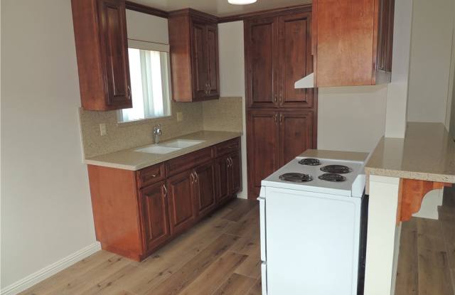 321 Gladys Avenue photos photos