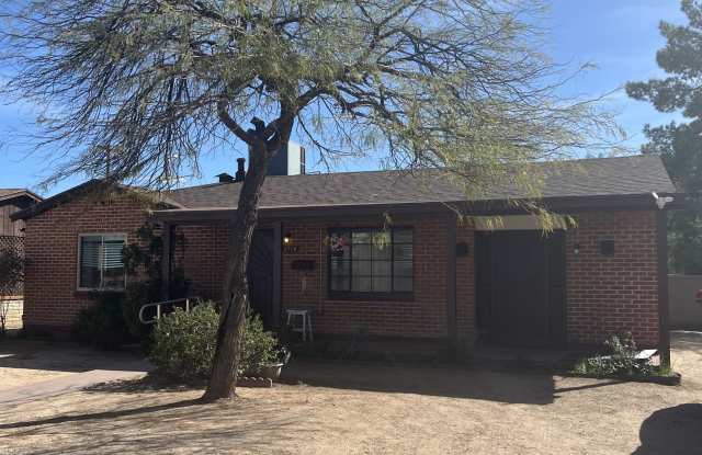 2718 East 18th Street photos photos