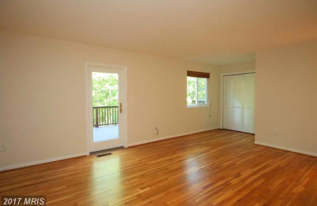 1441 Greenmont Court Gallery 3
