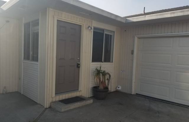 18754 Eisenhower St photos photos