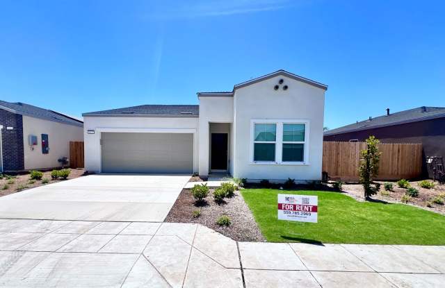 $2,595 Fowler  Dakota, 4 Bedroom 2 Bathroom - Robinson Ave, Fresno - Solar Panels, New Construction photos photos