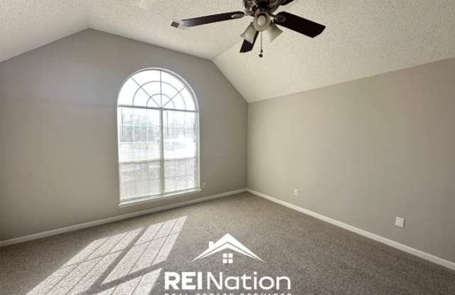 7849 Collins Wood Cove Gallery 3