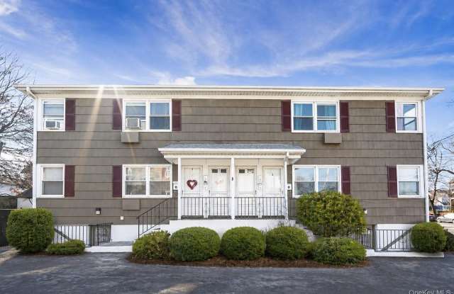 214 Fenimore Road - 214 Fenimore Road, Mamaroneck, NY 10543