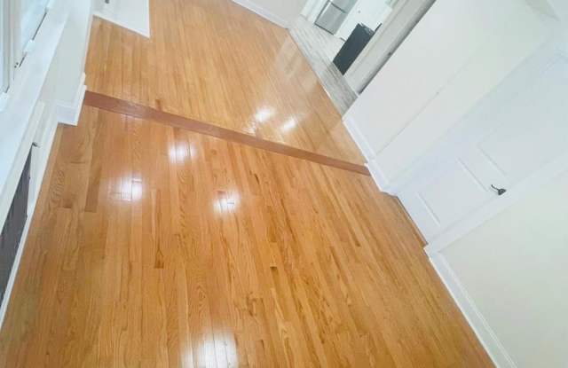 48 Lincoln Street Gallery 2
