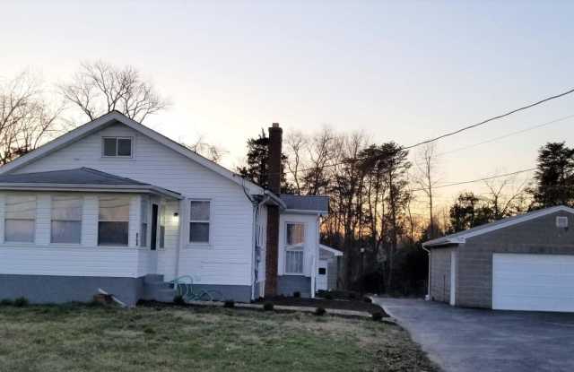 6724 CENTREVILLE ROAD Gallery 2