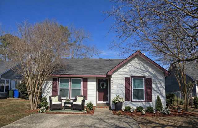 Cozy home for rent photos photos