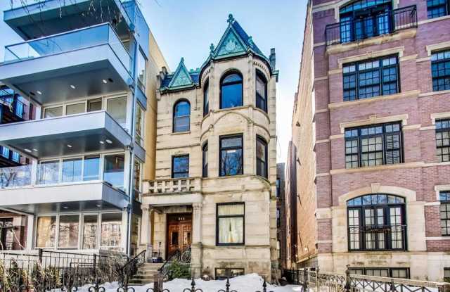 642 Wrightwood Ave photos photos
