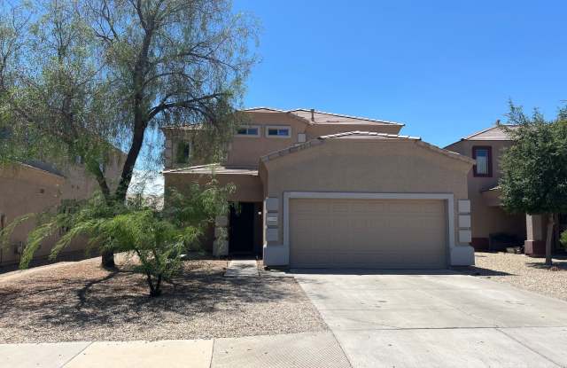 4 beds, 2.5 baths, 1,741 sqft Gallery 1