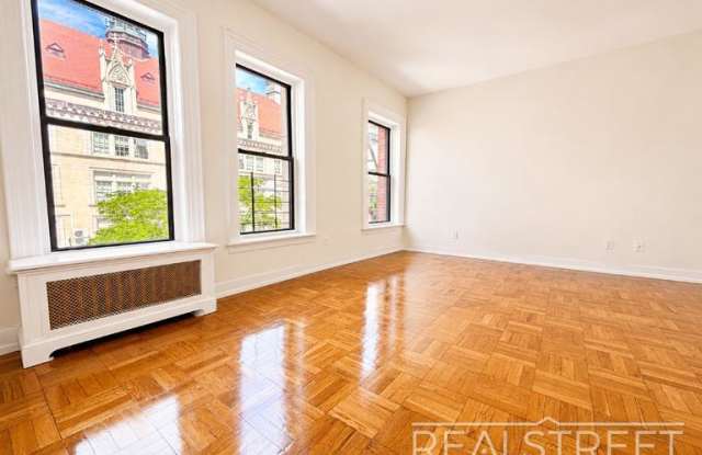 226 West 108th Street photos photos