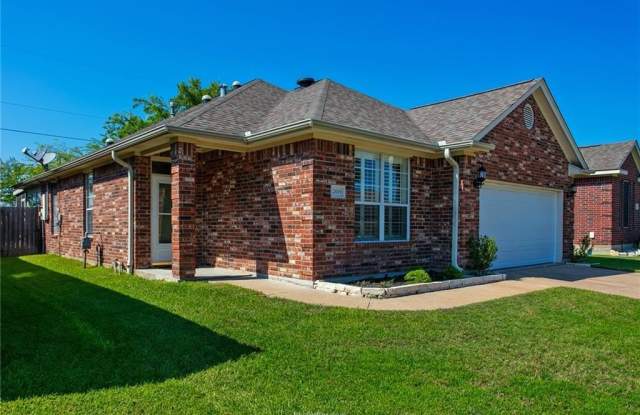 2619 Trophy Drive Gallery 4