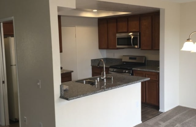6985 Camino Revueltos - 6985 Caminito Revueltos, San Diego, CA 92111