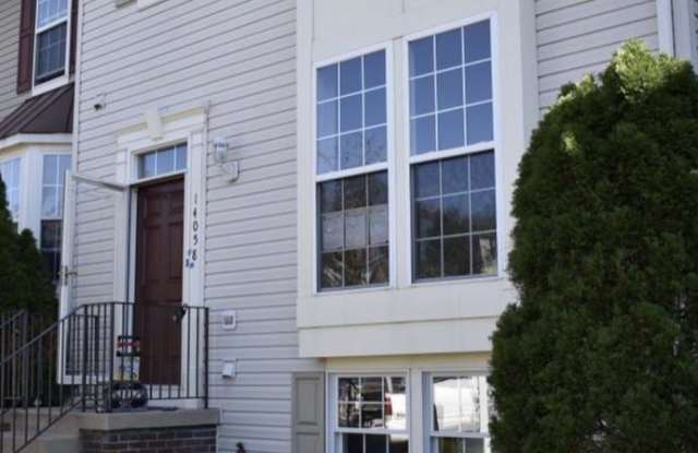 14058 DARKWOOD CIR - 14058 Darkwood Circle, Centreville, VA 20121